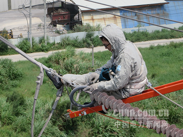 W020170811357411789040