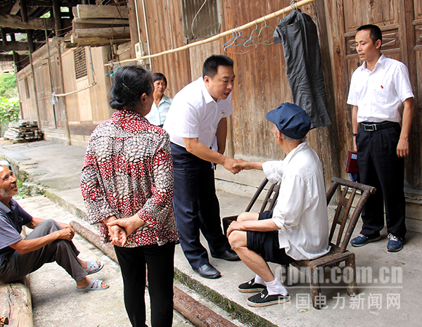 精準(zhǔn)扶貧暖民心