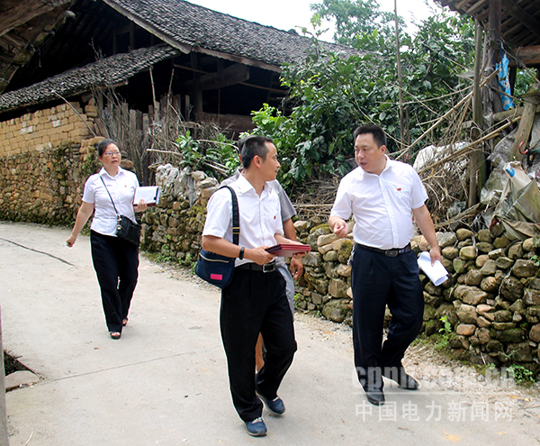 精準(zhǔn)扶貧暖民心