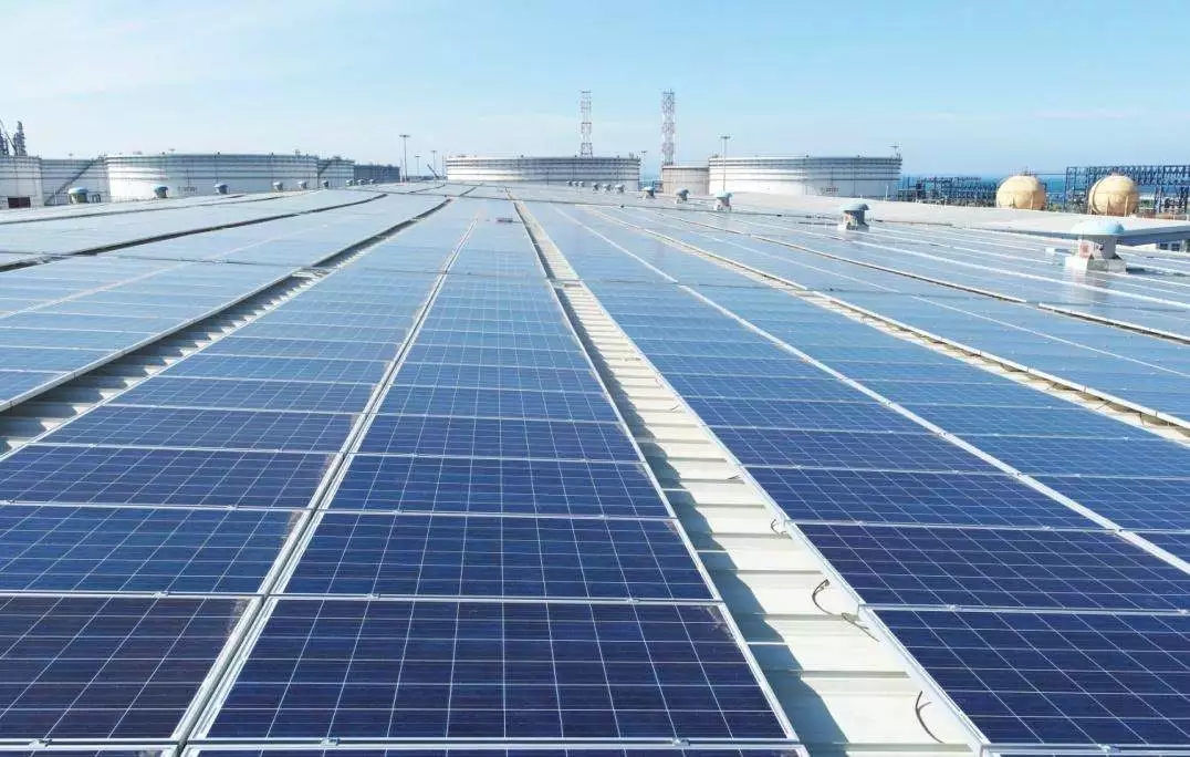 國家能源局：光伏發(fā)電超1000億kW