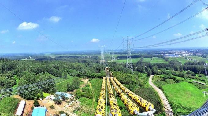 高入云霄演競(jìng)技