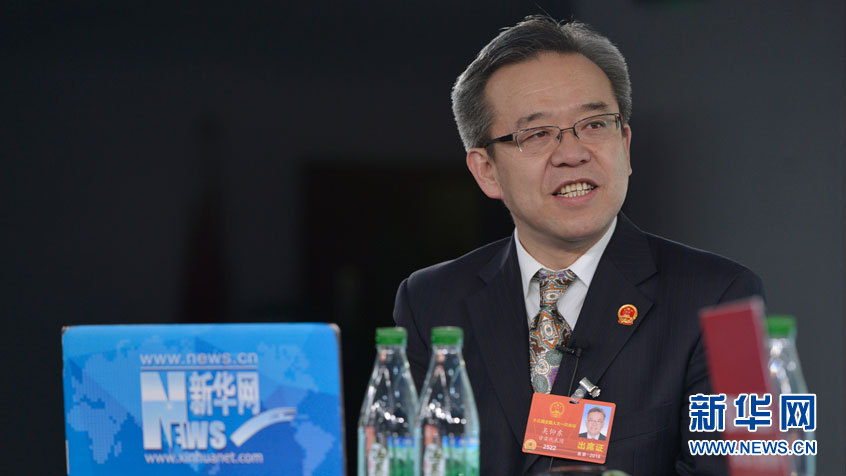 吳仰東：特高壓輸電、發(fā)展高載能產(chǎn)業(yè)、建設(shè)小型微電網(wǎng)解決風(fēng)電消納難題