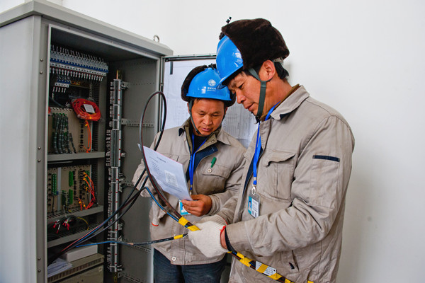 靖江供電:安裝開關(guān)保用電