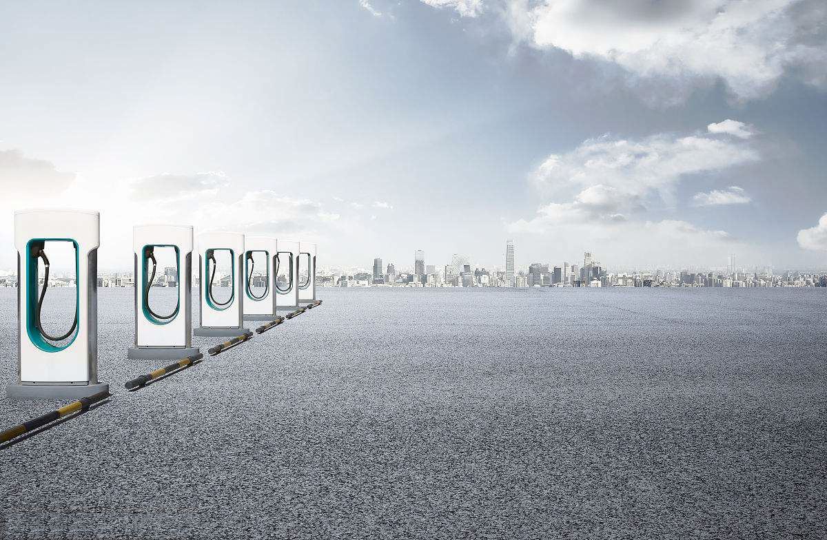 對于新能源車，比充電樁更要命的問題是它！