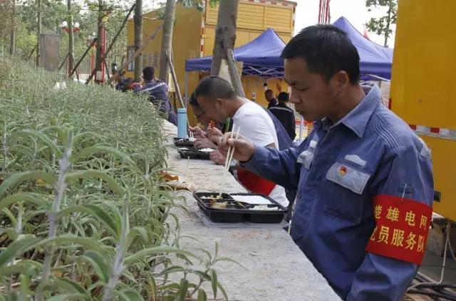 楚雄州慶，跟著小赫茲一起湊熱鬧！