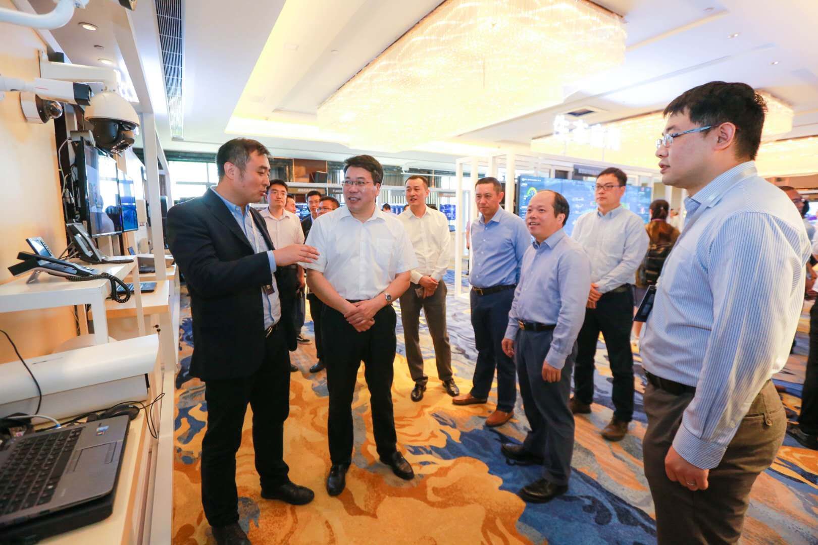 智慧城市、智慧醫(yī)療就在身邊 華為中國ICT生態(tài)之行2018帶你了解智慧鄭州