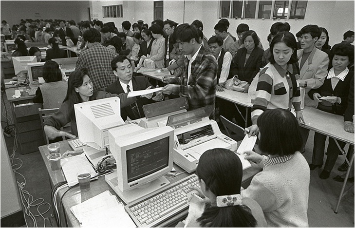 上海電信：從人工接線到千兆網(wǎng)絡(luò) 開(kāi)啟智慧城市新時(shí)代