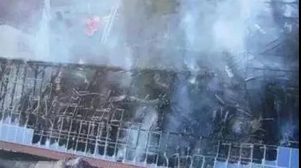 再預(yù)警 屋頂光伏又著火了 這次竟是小學(xué)屋頂！