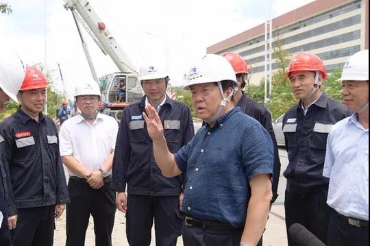 南方電網(wǎng)公司黨組書記、董事長李慶奎：“三步走”打造世界一流企業(yè)