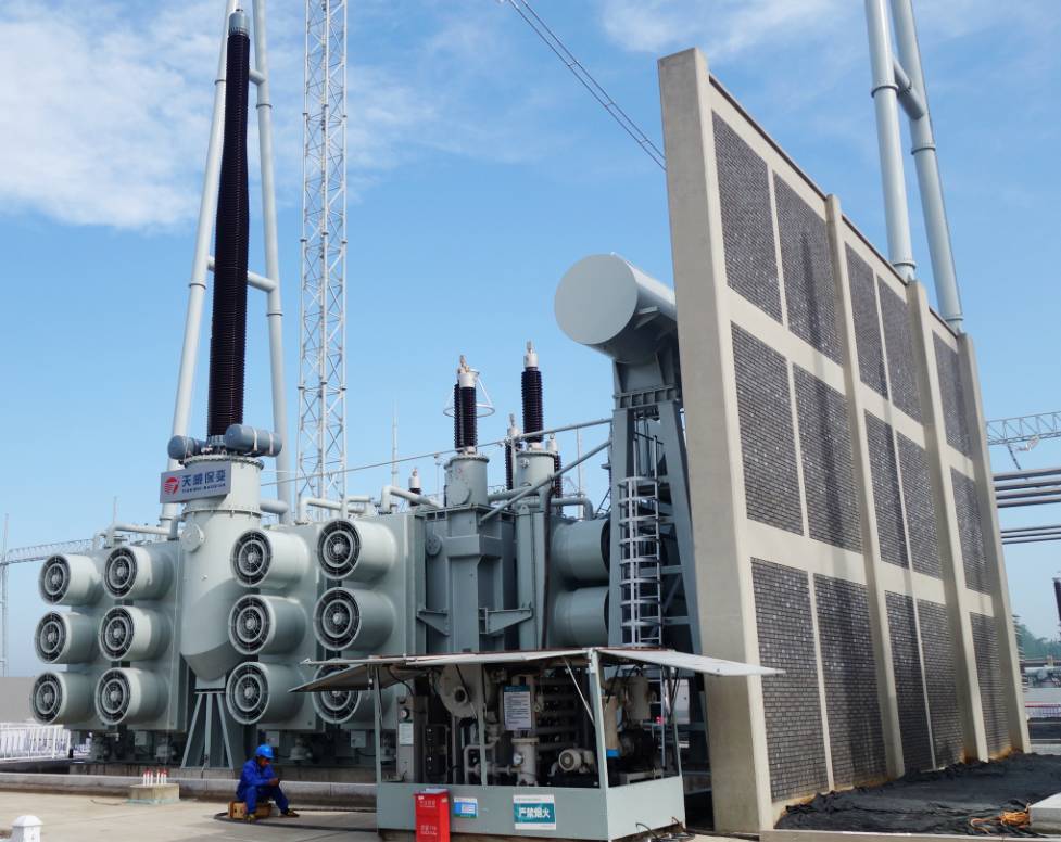 聚焦：特高壓變電站是怎樣建成的？