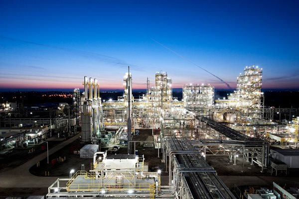 受中美貿易爭端 多晶硅大廠REC美國公司裁員40%并降低產量