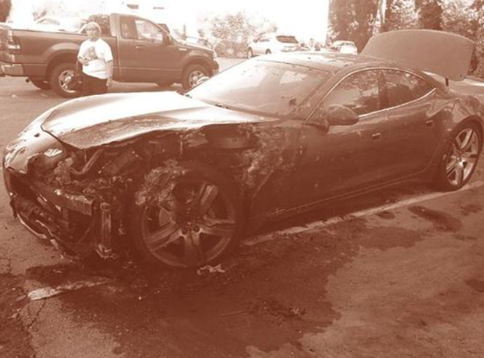 懸著的達摩克利斯之劍 電動汽車自燃頻發(fā)誰背鍋?